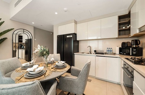 Za'abeel 2 Apartment | Lux 2BR Centered btwn DIFC & DT