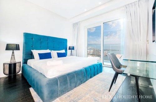 Dubai Marina Apartment | LUX - Lavish Suite with Full Palm Jumeirah View 2