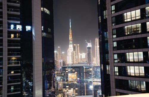 Business Bay Apartment | Luxe 2BR Haven with Spectacular Burj Khalifa & Dubai Frame Views By ĀYA Boutique