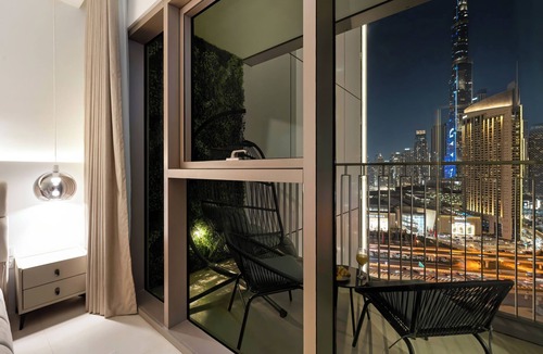 Bur Dubai Apartment | Luxe 2BR with Full Burj Khalifa View, Fountain Views Dubai Mall Access near DIFC