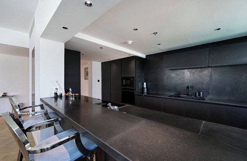 Jumeirah Beach Residence Condo | Luxe Dubai Marina 3BR condo! Stunning Views, Modern Amenities, Prime Location.