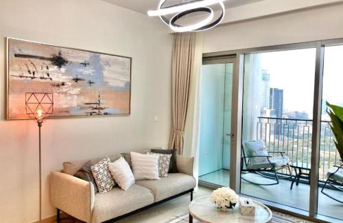 Za'abeel 2 Apartment | Luxurious 1-bedroom With Skyline View In Downtown Views Ii