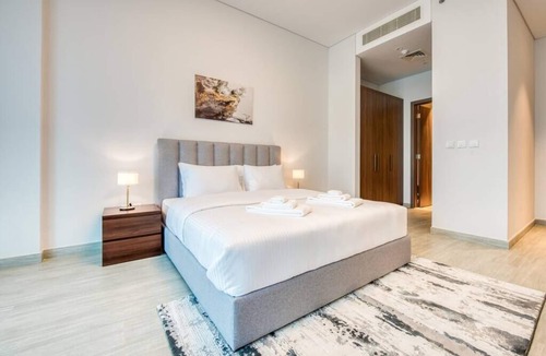Business Bay Apartment | Luxurious 2BR Apartment with Maid's Room