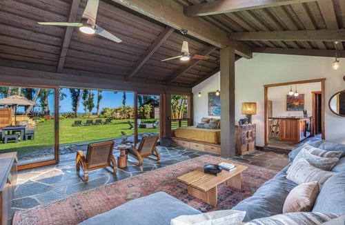 Hanalei House | Luxurious Beachfront Retreat