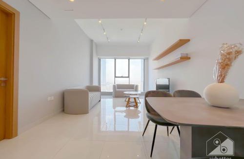 Dubai Apartment | Luxury 1B with balcony in Blue Wave Tower Dubai