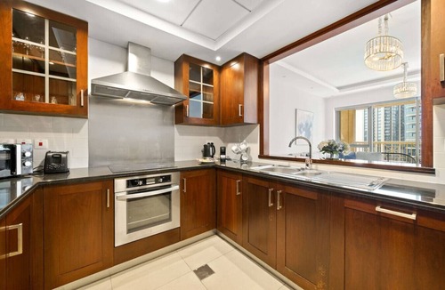 Downtown Dubai Apartment | Luxury 3BR Downtown Dubai Apartment with Burj Khalifa Views