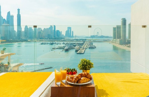 Palm Jumeirah Apartment | Luxury Apt & Private Beach - FIVE Palm Jumeirah