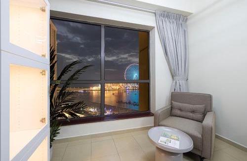 Umm Suqeim 3 Apartment | Luxury Dubai Eye View Living - Beach access I Marina Walk