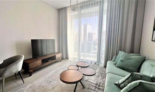 Dubai Marina Apartment | Luxury & Elegance at the Address Beach Residence