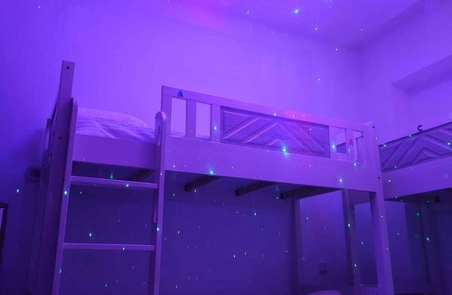 Dubai Marina Cabin | Luxury Hostel In Marina Beach