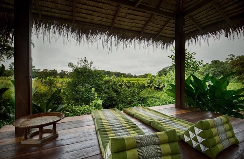 Nang Lae Villa | Luxury loft in stilted wooden longhouse