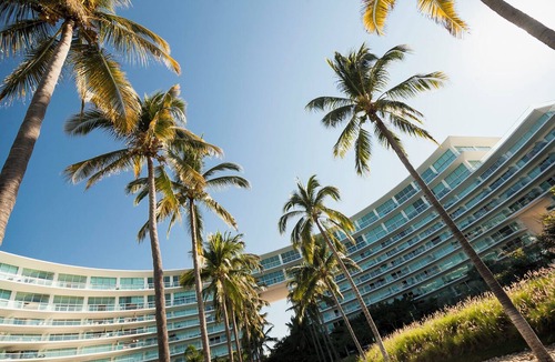 Flamingos Apartment | Luxury Oceanfront Penthouse, 6 Bedrooms, Beach Club