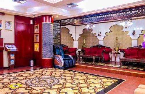 Naif House | Luxury Stay in Dubai near Union Metro