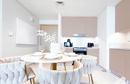 Dubai Apartment | Luxury & Style at Dubai Creek 1B with balcony