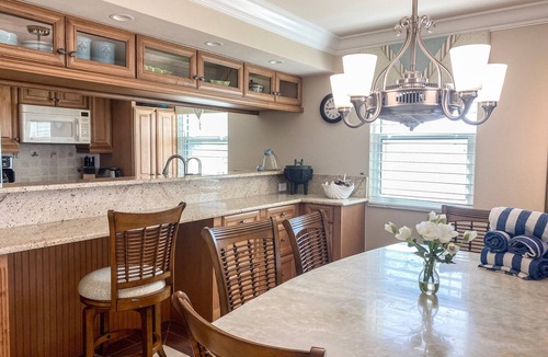Punta Rassa Apartment | Luxury Water View! Experience Sanibel Harbour Tower 517 with gorgeous views!
