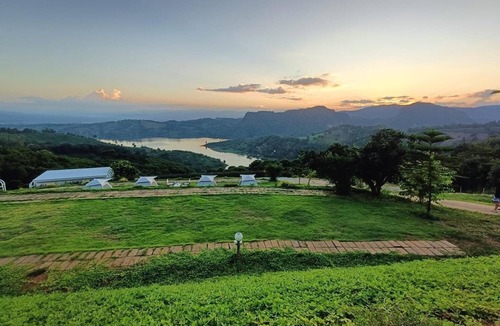 Mae Suai House | Make me see cloud