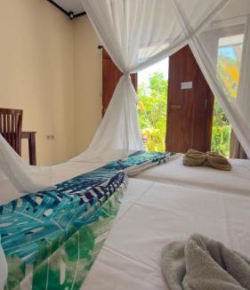 Pemuteran House | Mango Moon