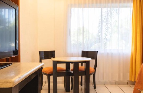 Colima Hotel | María Isabel Colima
