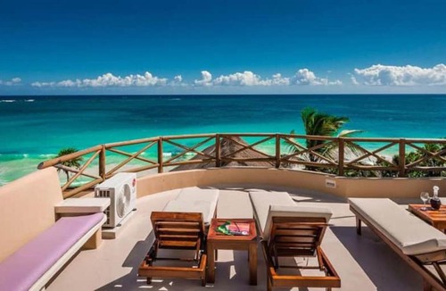 Playa Paraiso House | Mar villa right in Tulum beach!