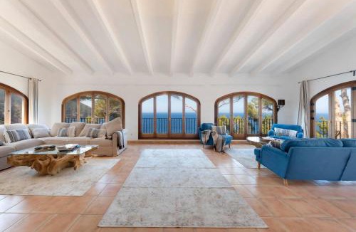 Banyalbufar Villa | Marivent. Villa con vistas panorámicas al mar