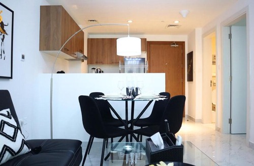 Masdar City Apartment | Masdar 1BR Haven - Serene Stylish Oasis Retreat