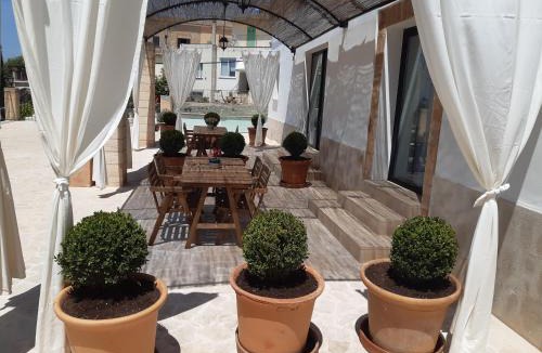 Ariany Hotel | Mater Ariany