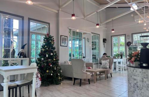 Kaeng Khoi Resort | Me and Tree Villa
