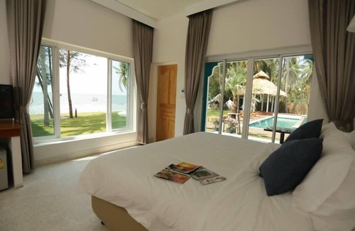 Khlong Yai Resort | Meet The Sea Resort