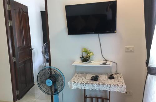 Maret House | Mew House suanmali lamai