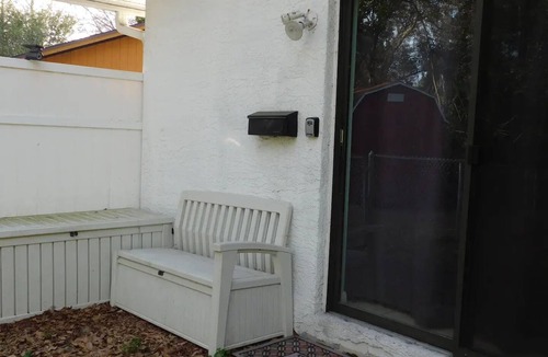 Clearwater Apartment | Midterm Room by Safety Harbor w/Private Bath & Entry