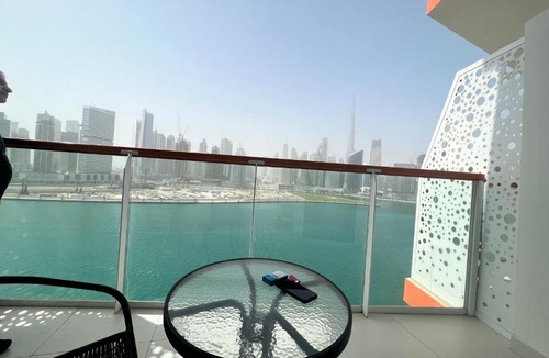 Bur Dubai Apartment | Millennium Bingati Residence Business Bay