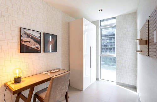 Al Wasl Apartment | Minimal Luxe huge size apartment
