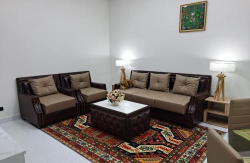 Khlong Tan Apartment | Modern 2 bedroom & Kitchen - Prime Sukhumvit - BTS MQuartier Phrom Phong