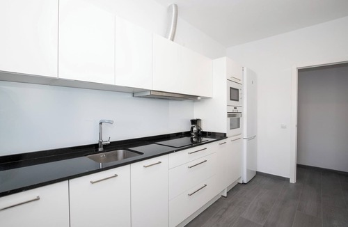 Cala Blanca Apartment | Modern Apartment "Marei 1" with Pool Access, Air Conditioning and Wi-Fi