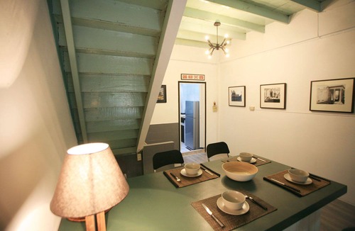 Phra Khanong Nuea House | Modern Thai Townhouse in Downtown Sukhumvit