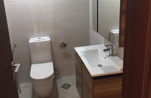 Jumeira 1 Apartment | Modish Classy Apartment In Jumeirah