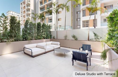 Al Satwa Apartment | Mood Living 45