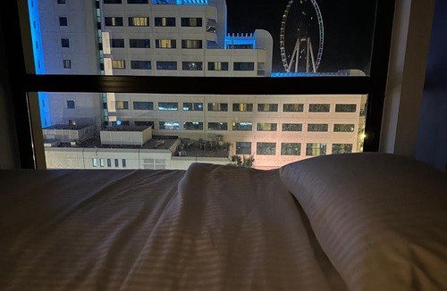 Jumeirah Beach Residence Hostel | Moonlight Hostel JBR - 2min Walk To JBR Beach - Gym - 2min Metro Station - Poll