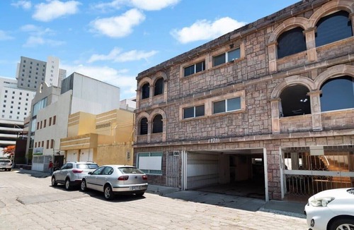 Downtown Queretaro Apartment | +MS +Tranquila Suite +Ubicadísima +Cerca Av. Zaragoza
