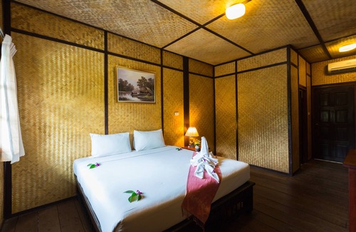 Thong Pha Phum Hotel | Nakakiri Resort & Spa