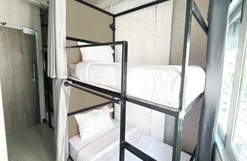 Talat Yot Hostel | Nappark Hostel @Khao San