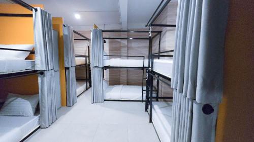 Talat Yot Hostel | Nappark Hostel @Khao San