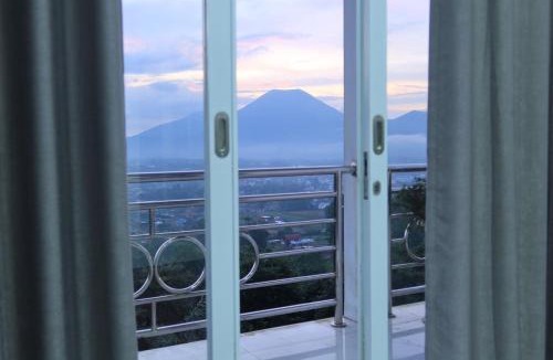 Tomohon Hotel | Narwastu Hills