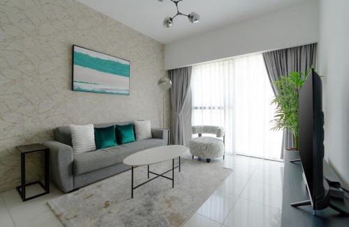 DIFC Apartment | Nasma - Sleek Studio in Heart of Dubai Financial Hub