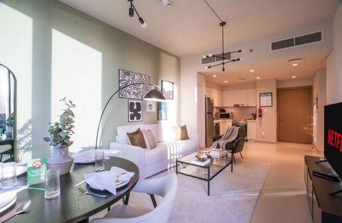 Old Dubai Apartment | New 1BR in Creek Island with Balcony, Pool & Gym