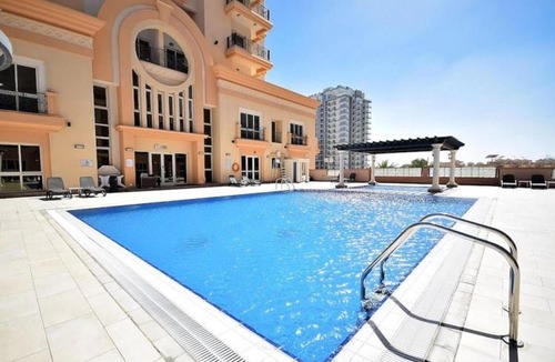 Dubai Sports City House | New Age Vacation Homes - Huge and Stylish Studio in Dubai Sports City