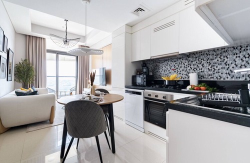 Bur Dubai Apartment | New Cozy 1BR in the Heart of the City
