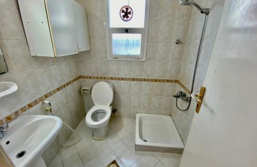 Jumeira 3 House | Nice Rooms for Rent in Compound Housing near Burj Alarab Dubai Villa 125