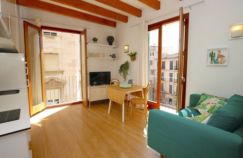 La Missio Apartment | Nice Studio in Palma Centro, Bright with Balcony, Wifi, Air Conditioning