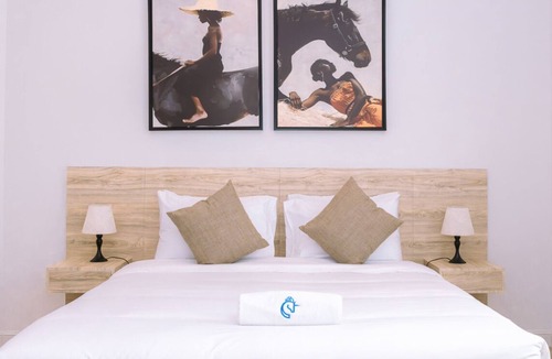 Jumeira 3 House | Nile River Room at Full Moon Guesthouse